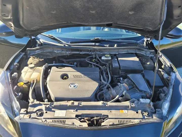 Mazda 3 2011 photo 5