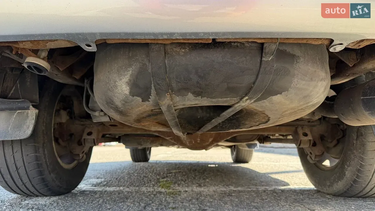 Toyota Land Cruiser Prado 2006 photo 2