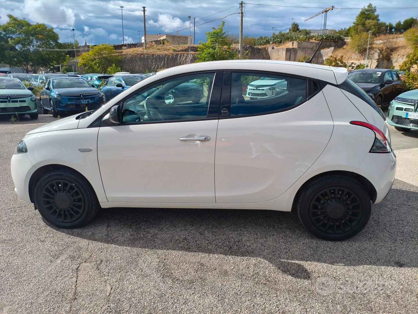 Lancia Ypsilon 2021 photo 2