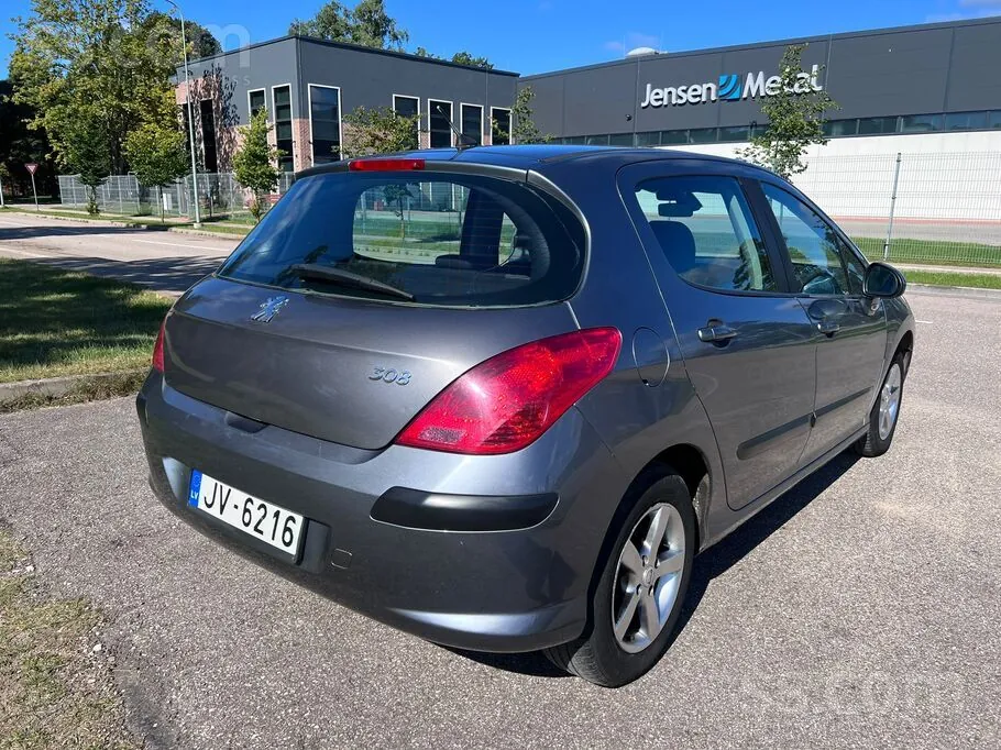 Peugeot 308 2010 photo 4