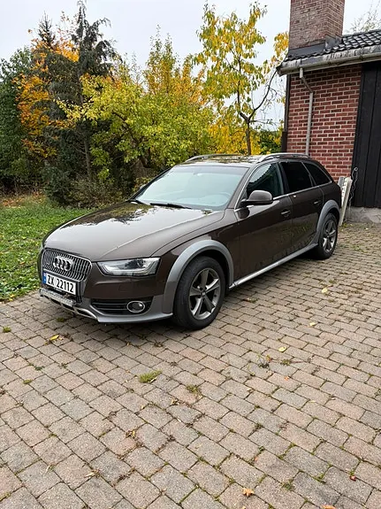Audi A4 Allroad 2013 photo 4