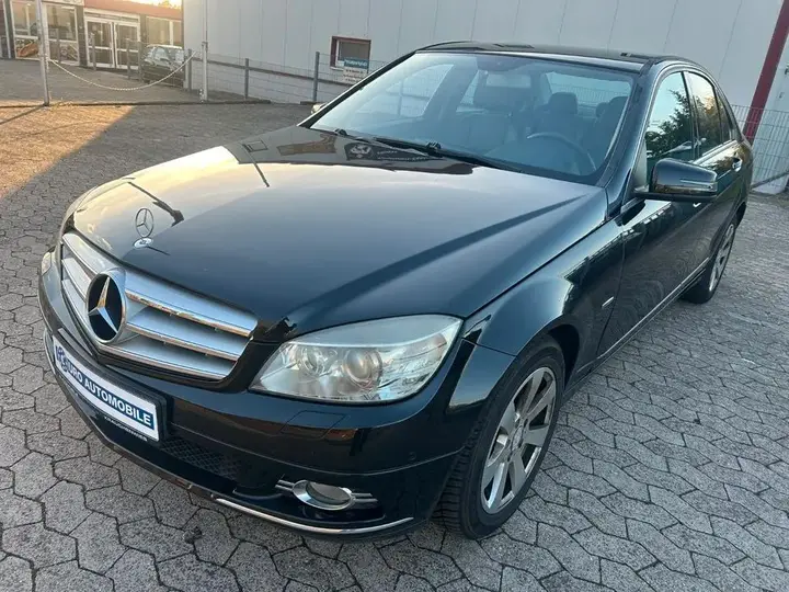 Mercedes-Benz C200