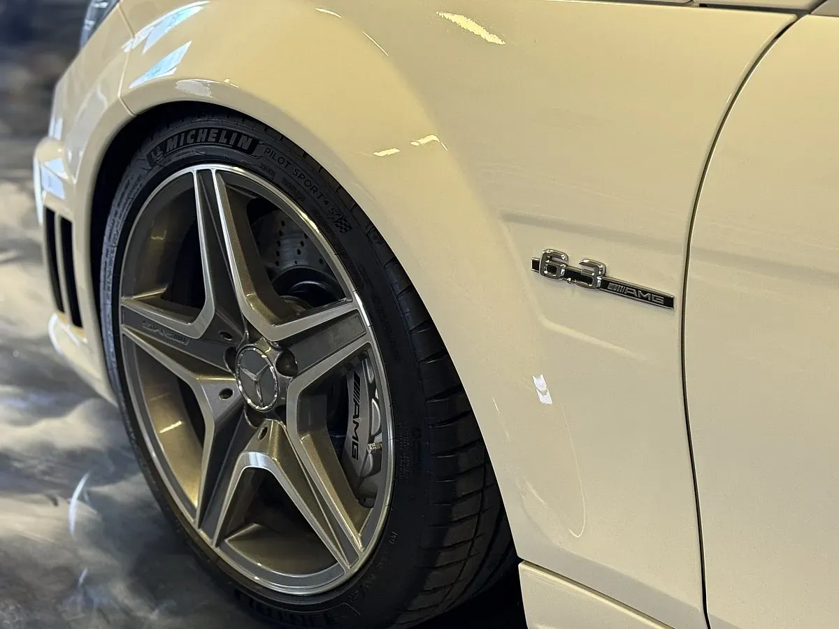 Mercedes-Benz C-Class 2009 photo 3