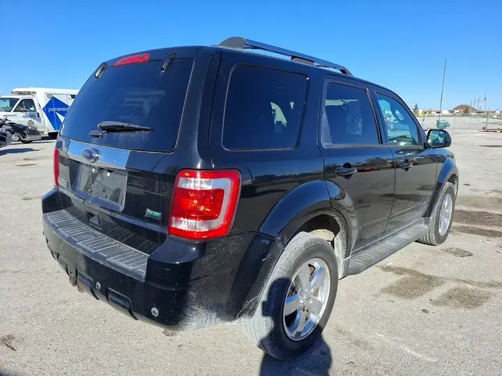 Ford Escape 2012 photo 5