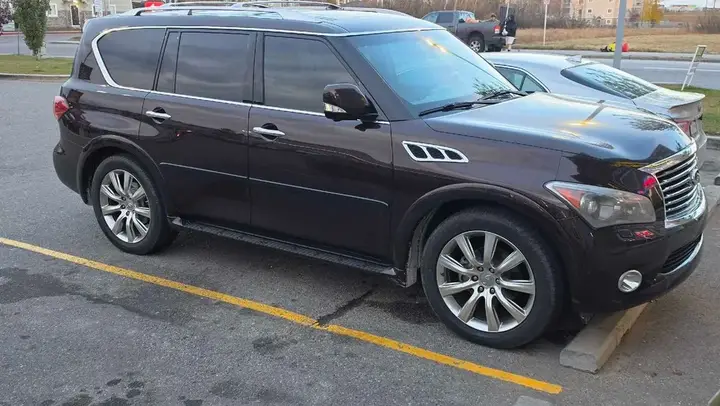 Infiniti Qx56 2012 photo 5