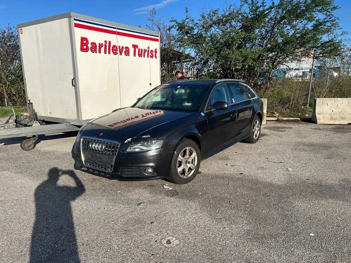 Audi A4 2010 photo 3