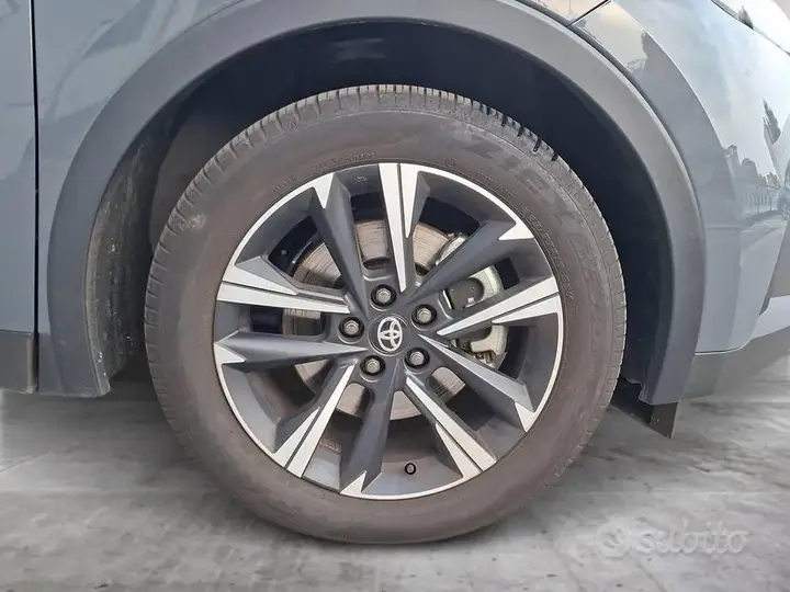Toyota C-Hr 2026 photo 5