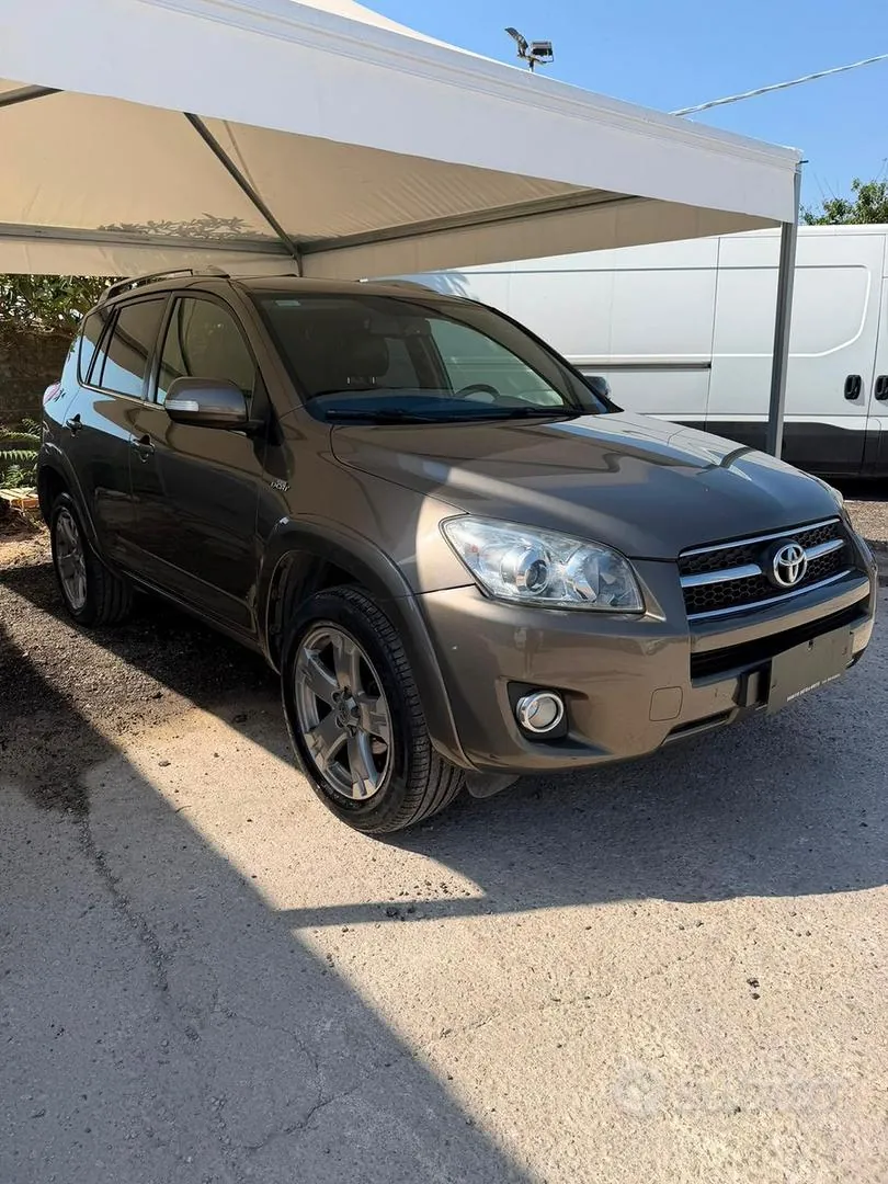 Toyota Rav4 2009 photo 2