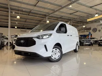 Ford Transit 2026 photo 3