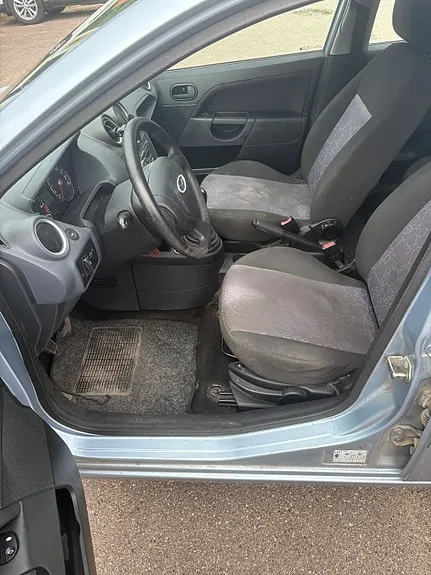 Ford Fiesta 2007 photo 3