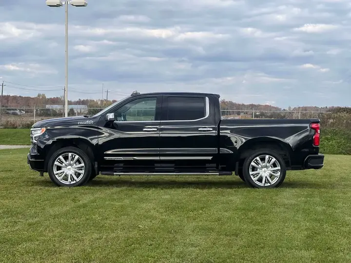 Chevrolet Silverado 1500 2024 photo 4