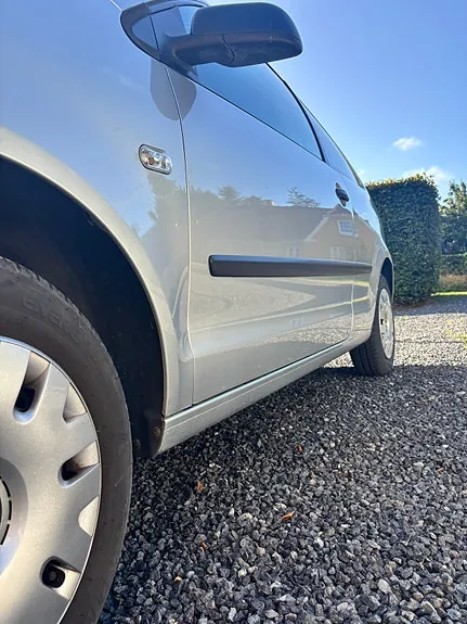 Volkswagen Polo 2003 photo 3