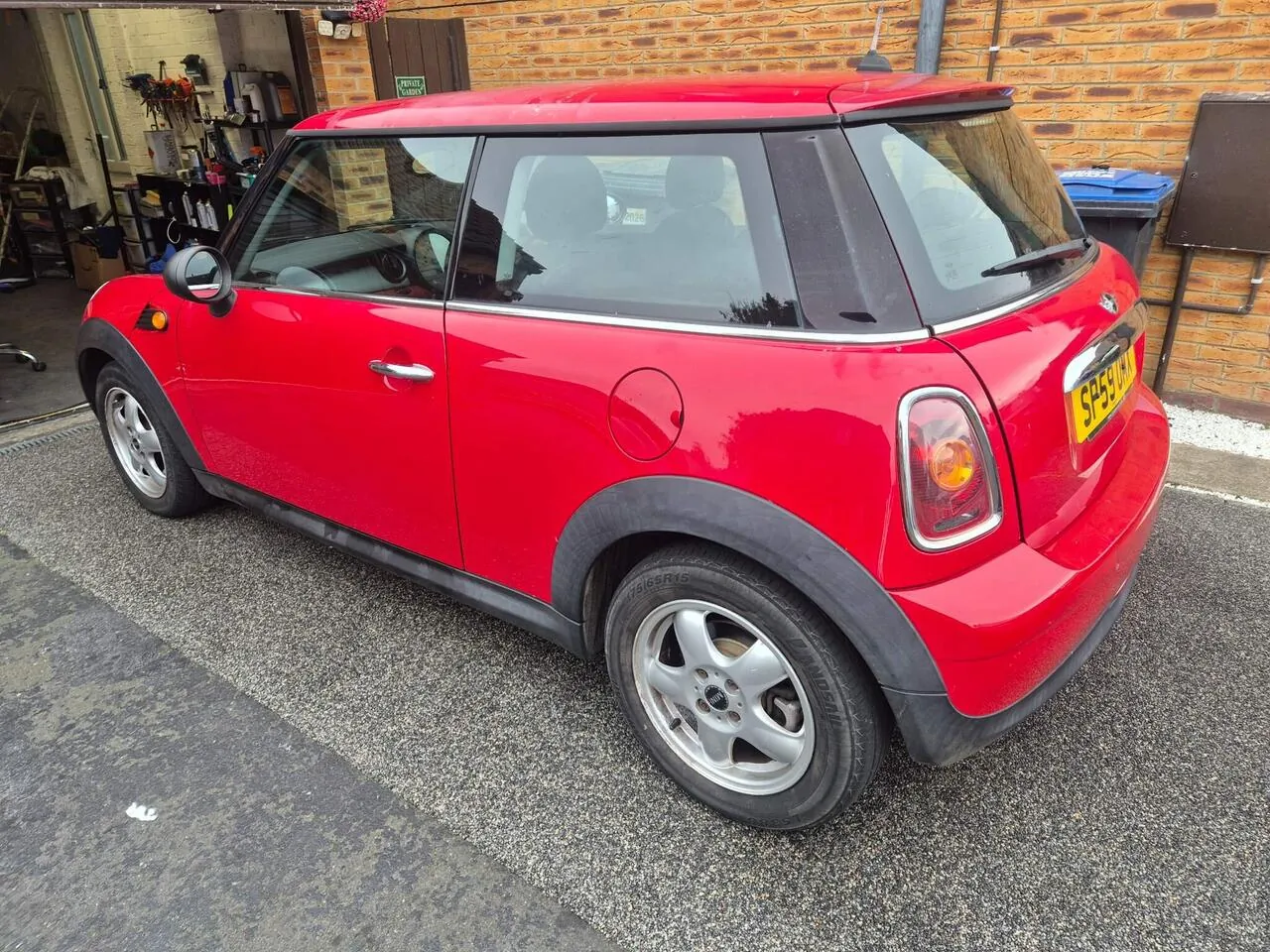 Mini Hatch 2009 photo 3