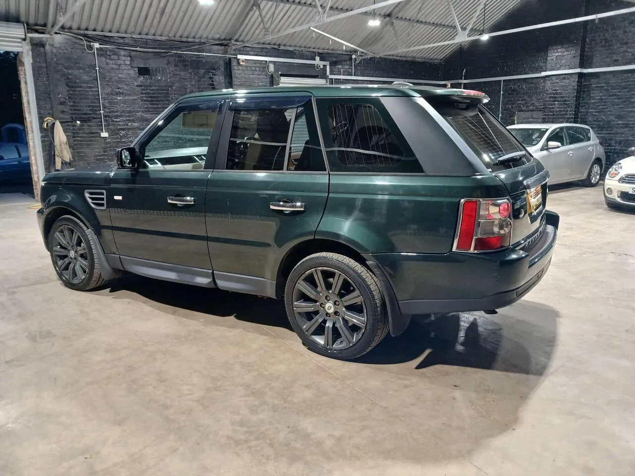 Land Rover Range Rover Sport 2009 photo 4