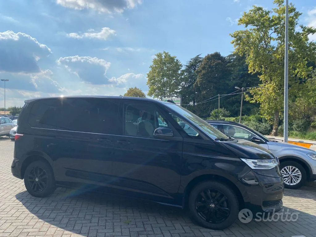 Volkswagen Multivan 2022 photo 2