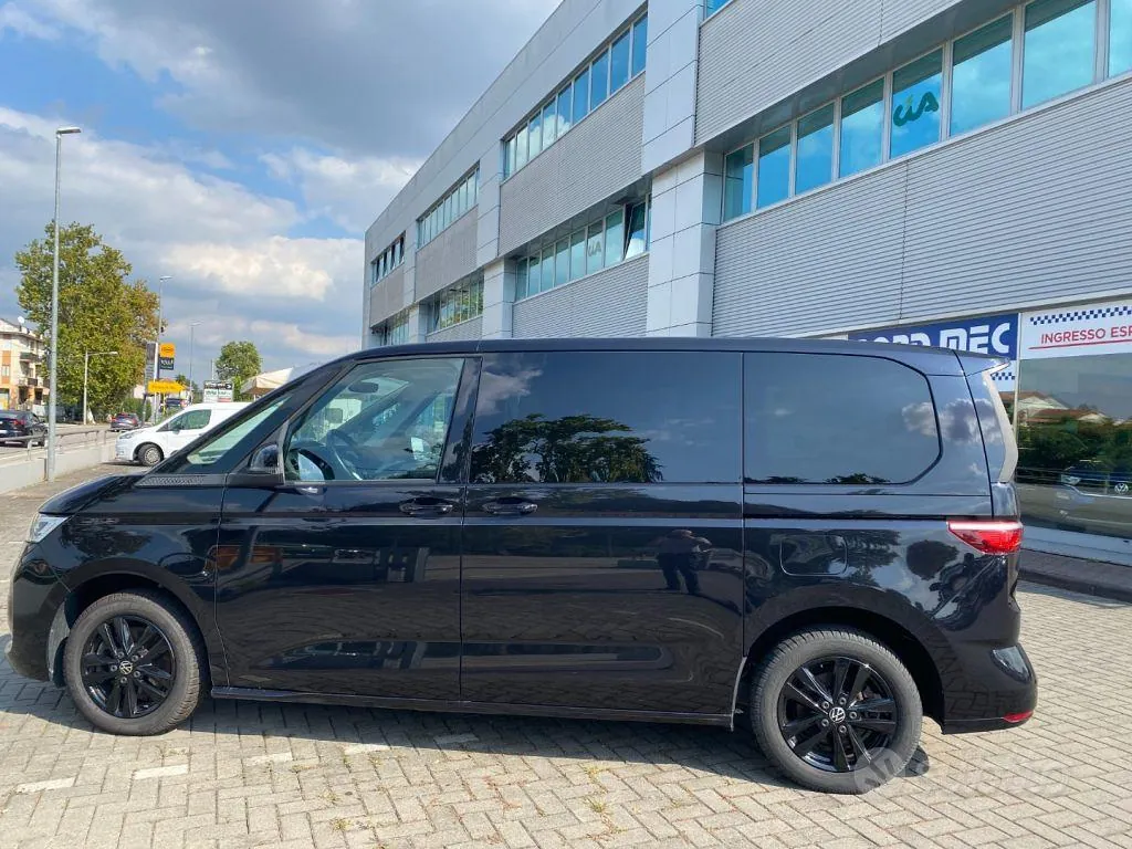 Volkswagen Multivan 2022 photo 5