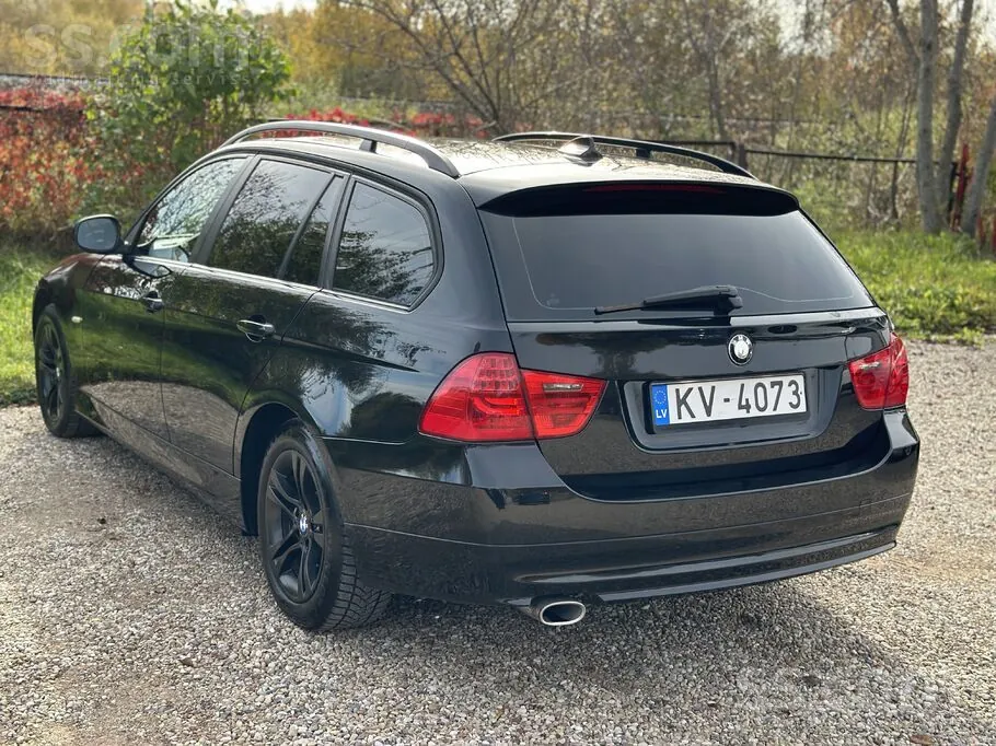 BMW 318 2008 photo 4