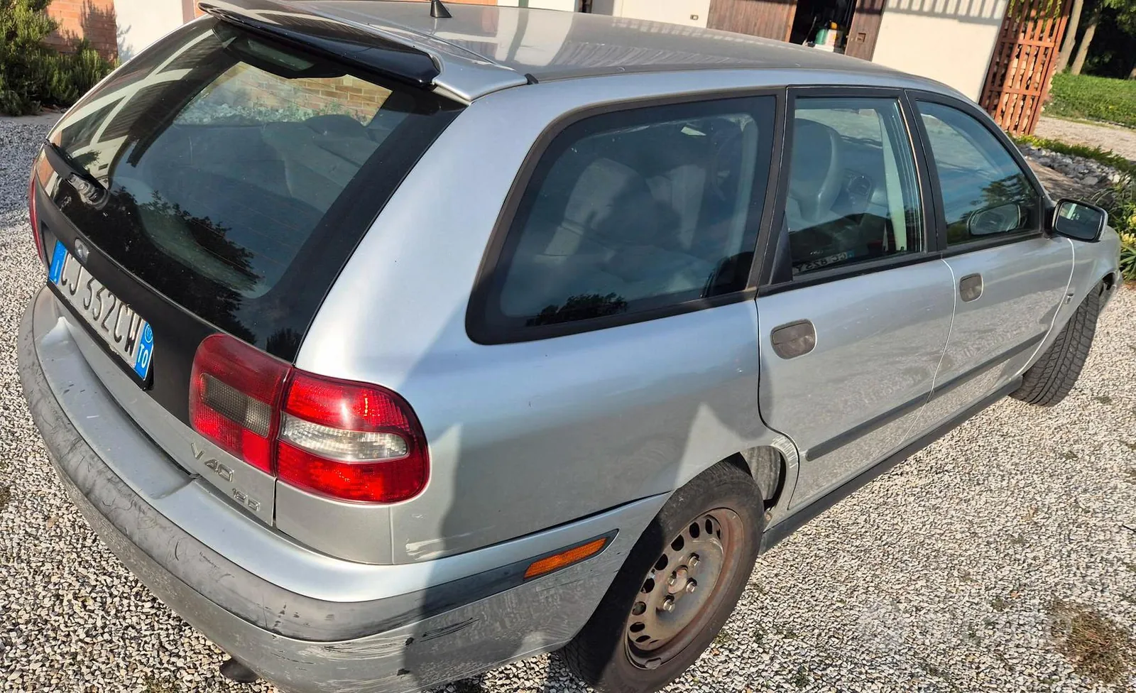 Volvo V40 2006 photo 3