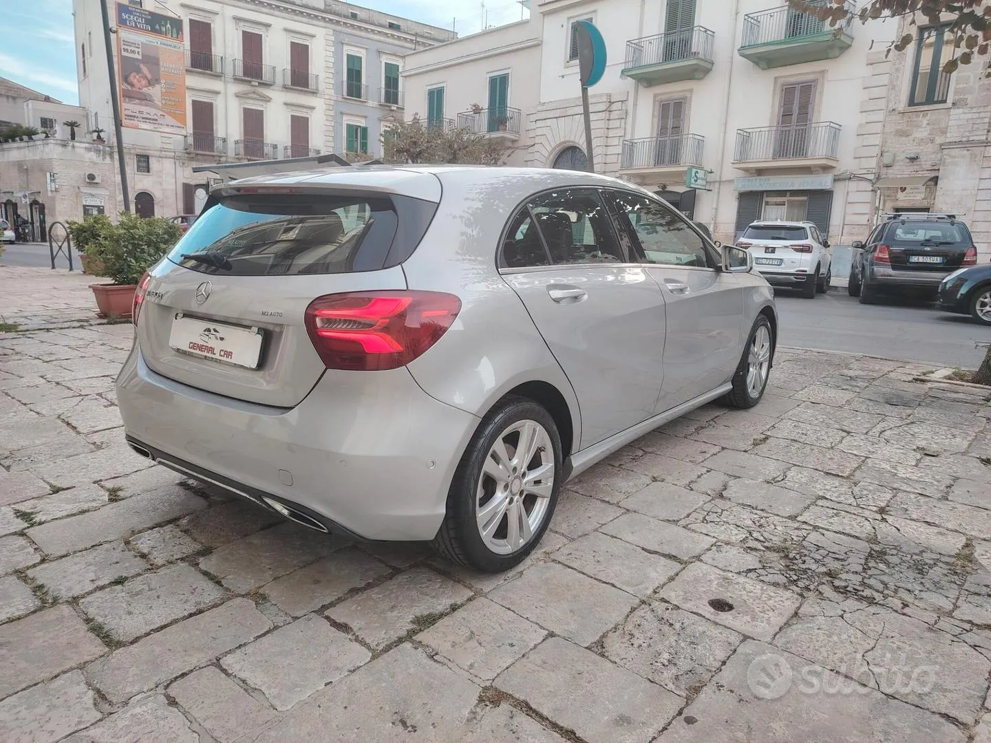 Mercedes-Benz A 180 2016 photo 5