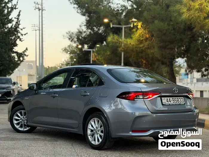 Toyota Corolla 2021 photo 2