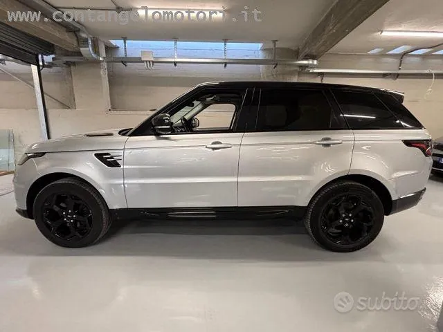 Land Rover Range Rover Sport 2018 photo 2
