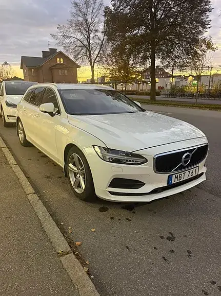 Volvo V90