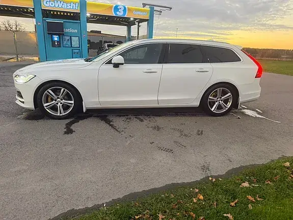 Volvo V90 2018 photo 2