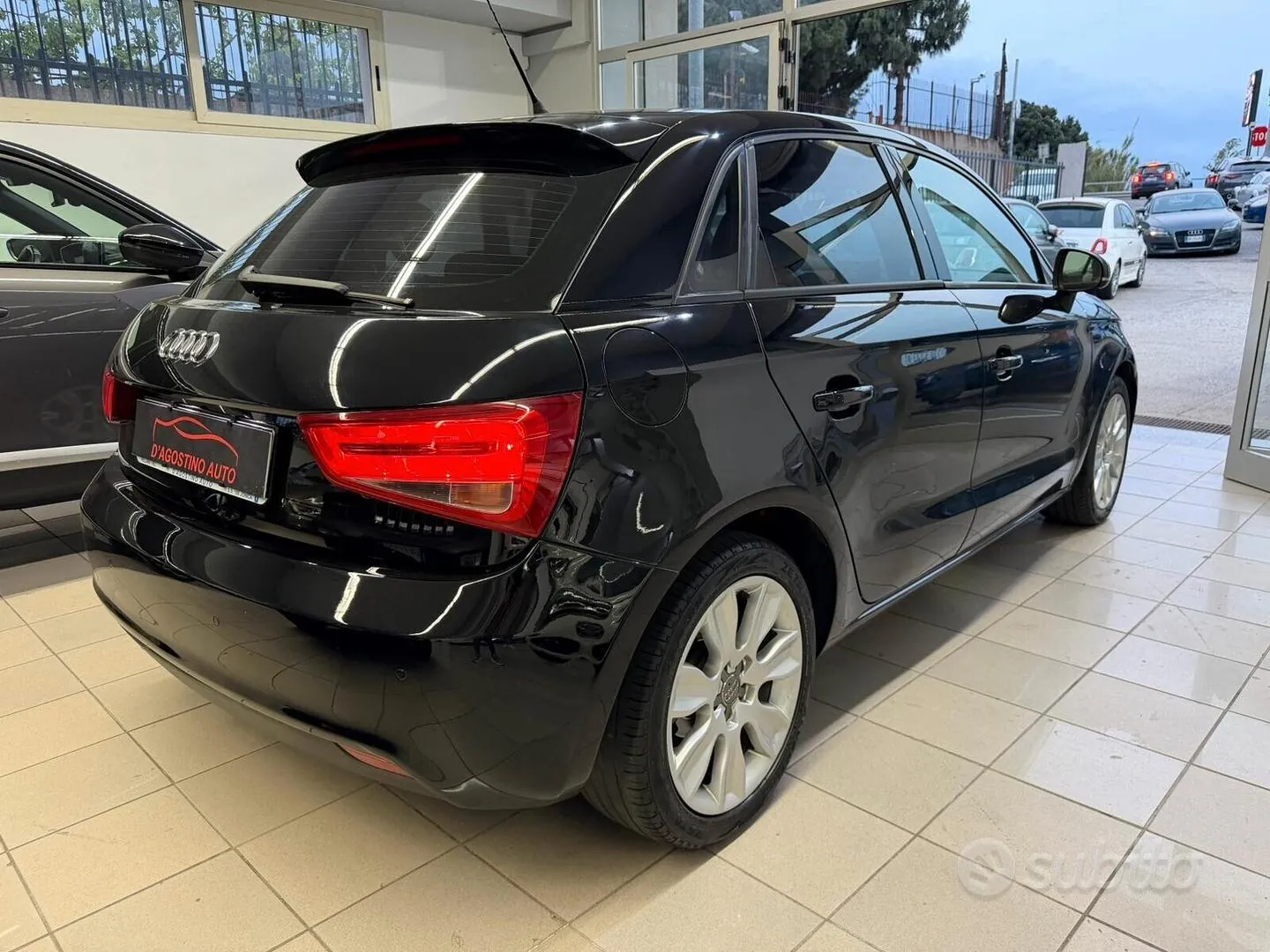 Audi A1 2012 photo 3
