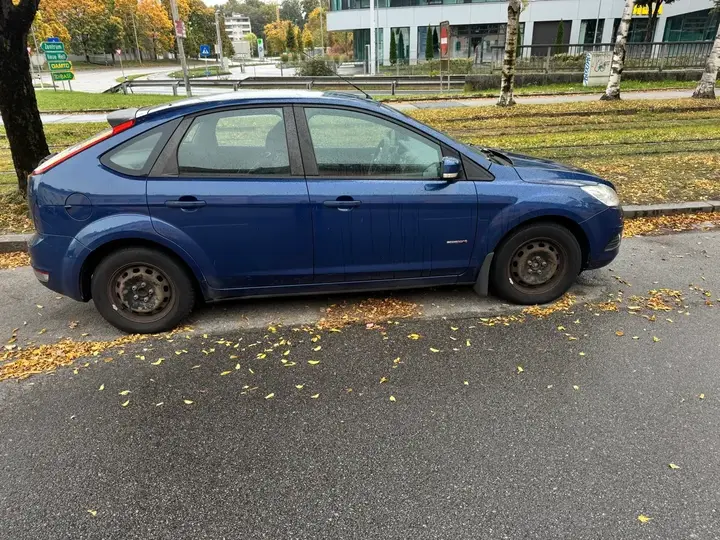 Ford Focus Trend 2008 photo 2