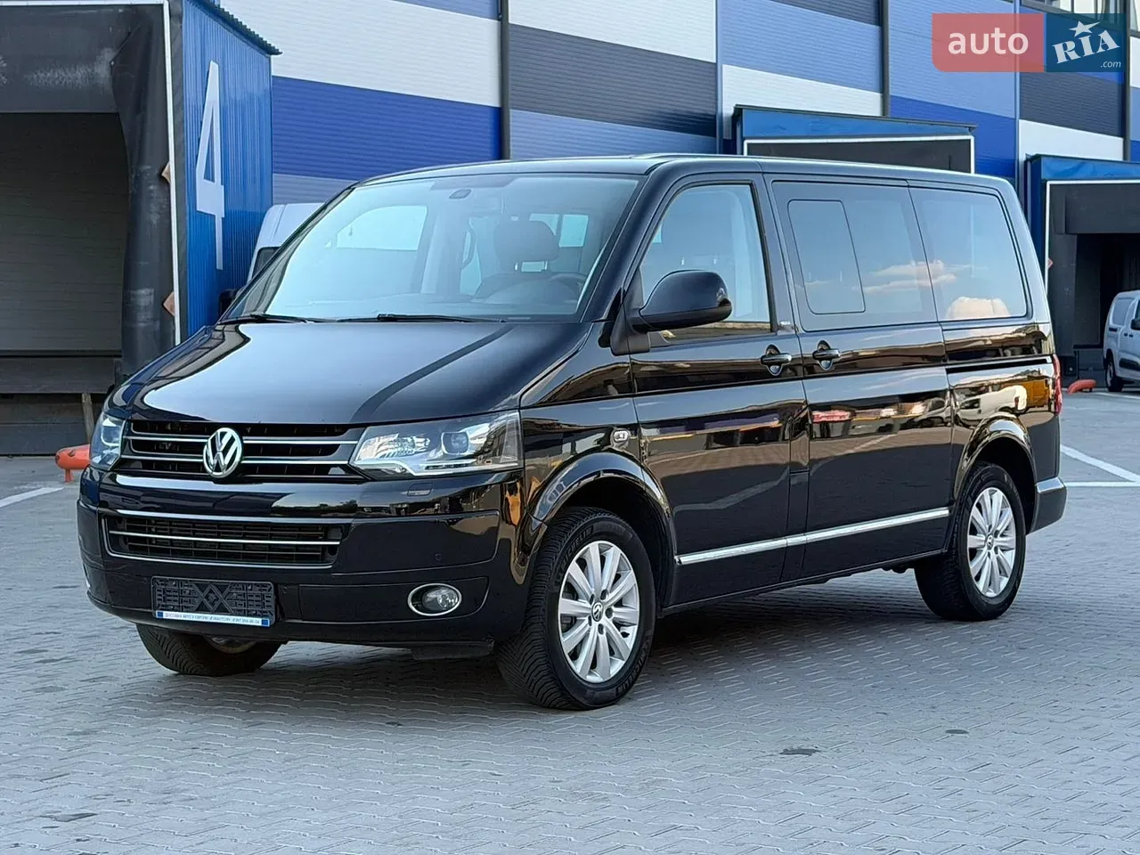 Volkswagen Multivan 2014 photo 5
