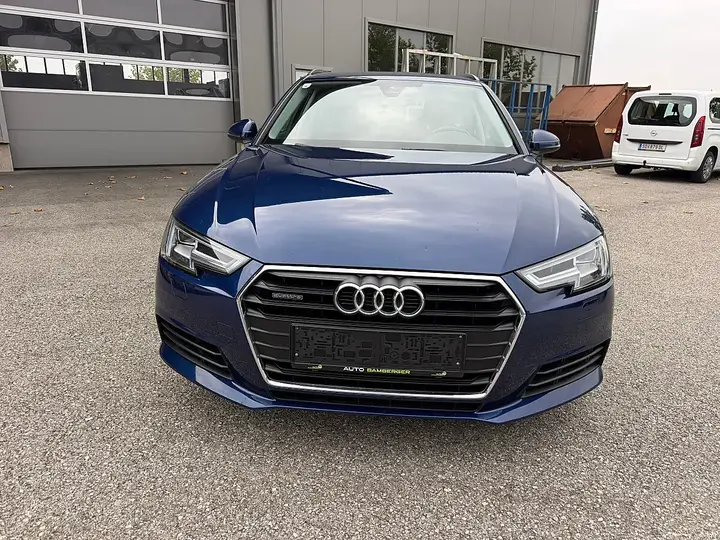 Audi A4 2016 photo 2