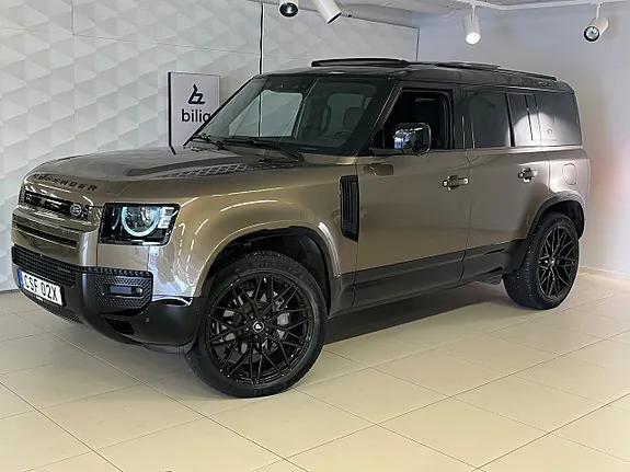 Land Rover Defender 110