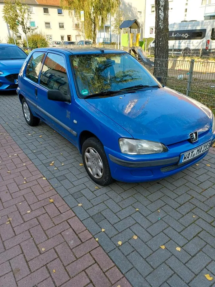 Peugeot 106
