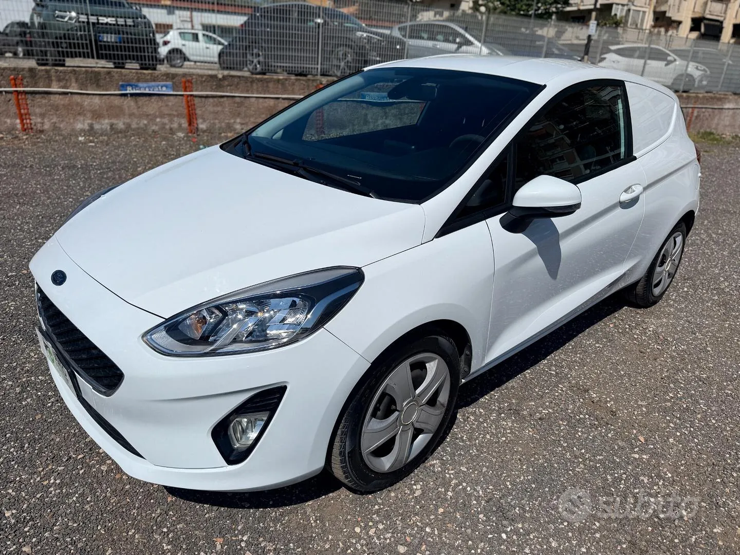 Ford Fiesta 2020 photo 2
