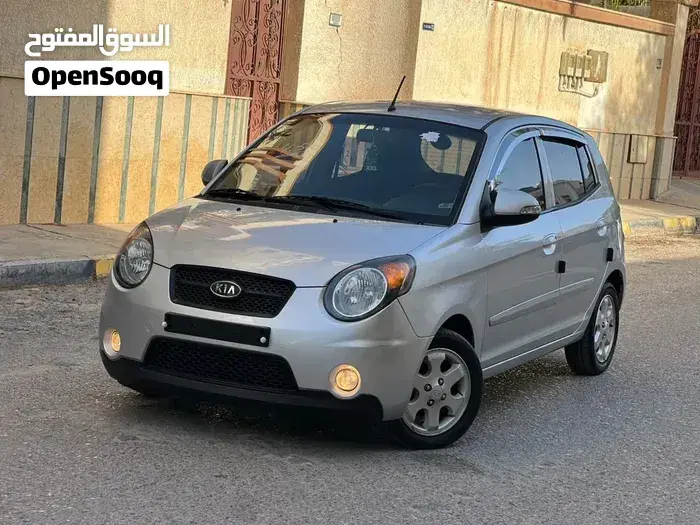 Kia Rio 2010 photo 4