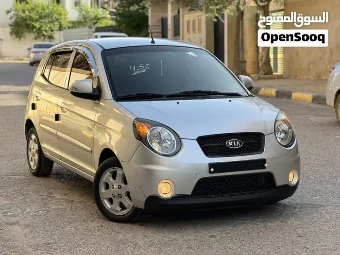 Kia Rio 2010 photo 3