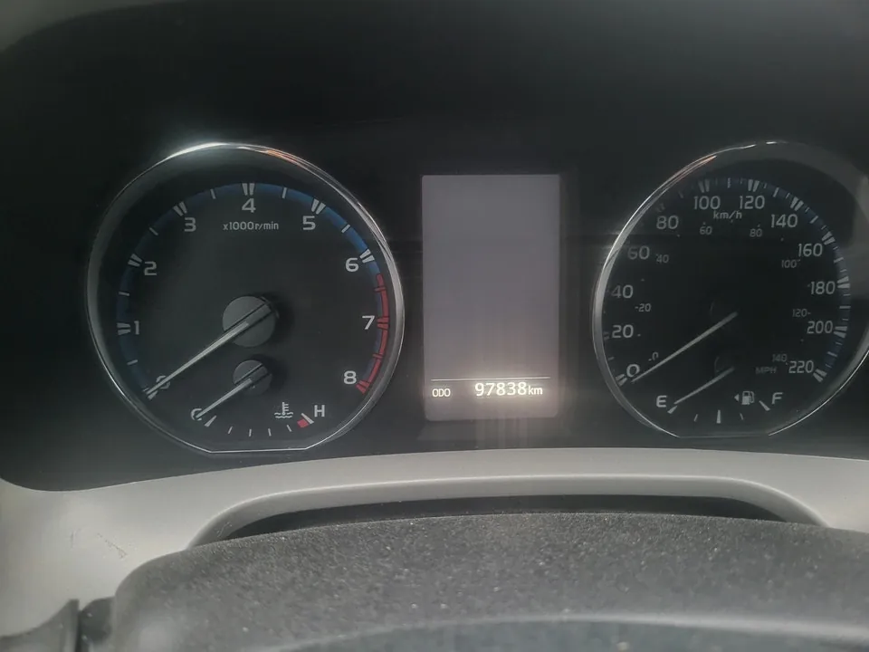 Toyota Rav4 2017 photo 5