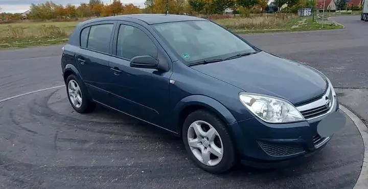 Opel Astra H