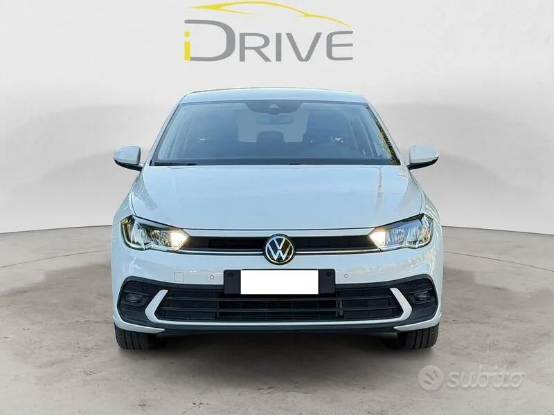 Volkswagen Polo 2023 photo 2
