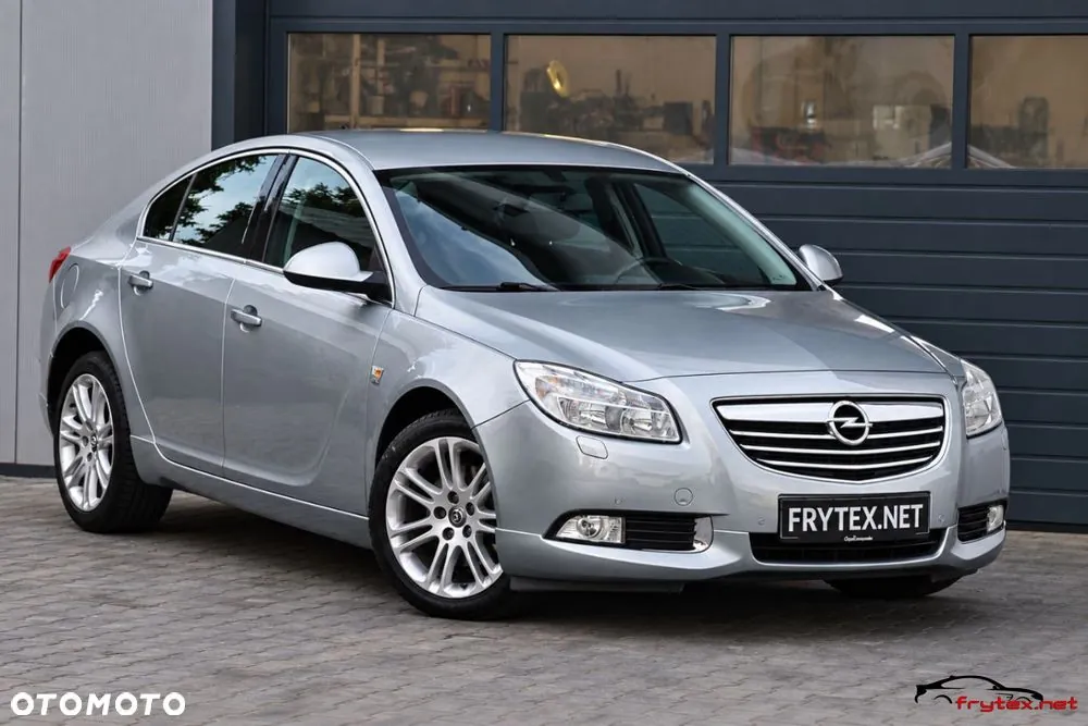 Opel Insignia 2010 photo 2