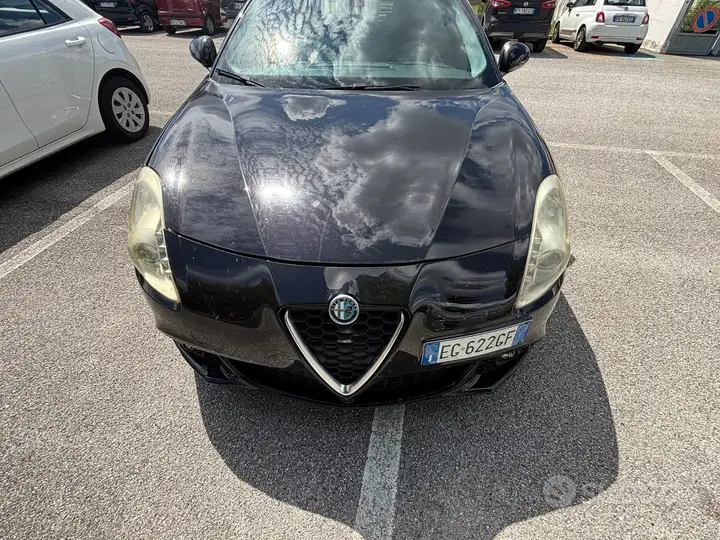 Alfa Romeo Giulietta 2010 photo 3