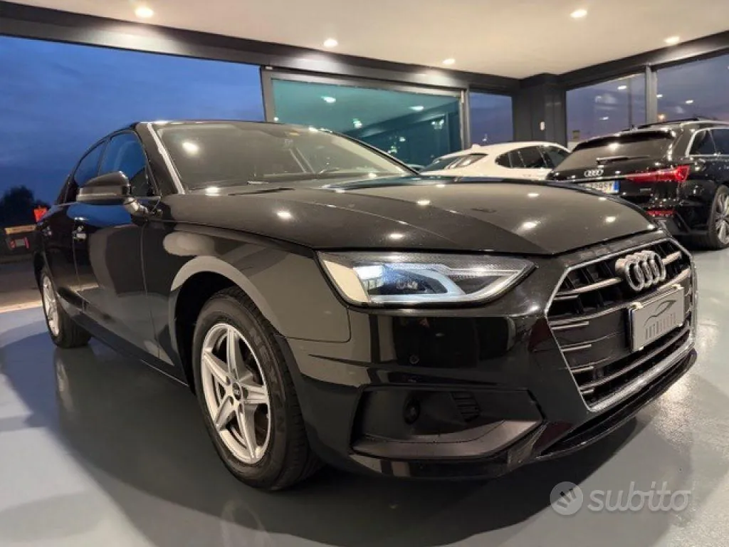 Audi A4 2021 photo 3