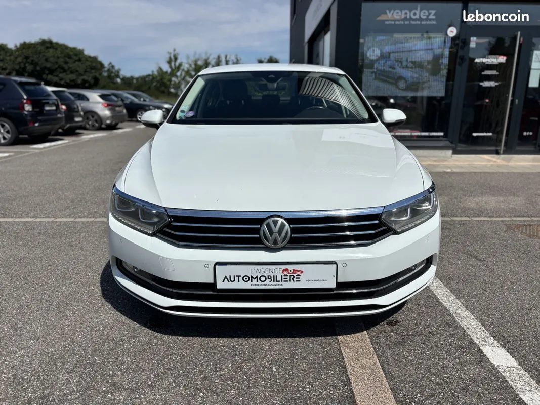 Volkswagen Passat 2015 photo 2