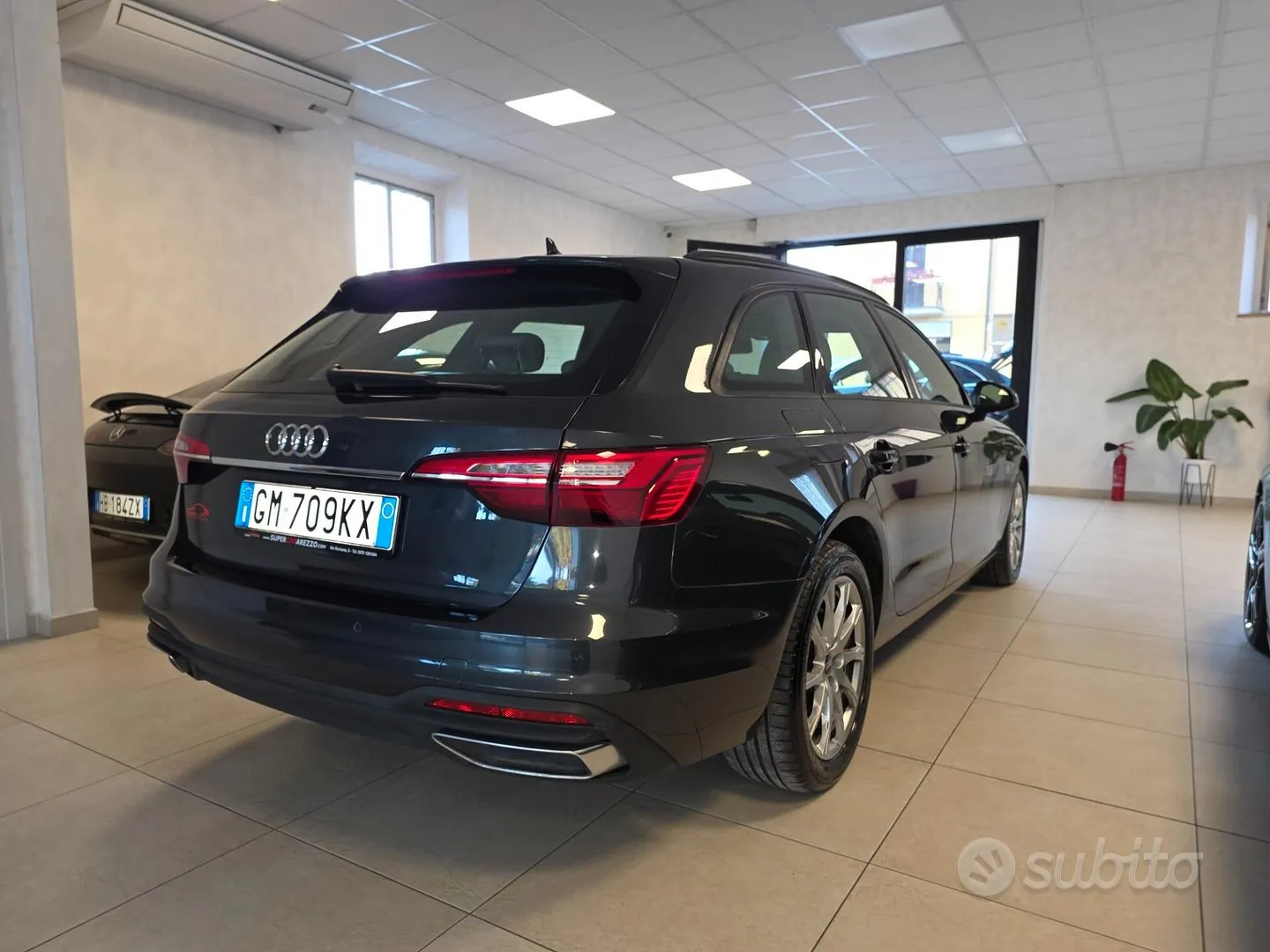 Audi A4 2022 photo 5