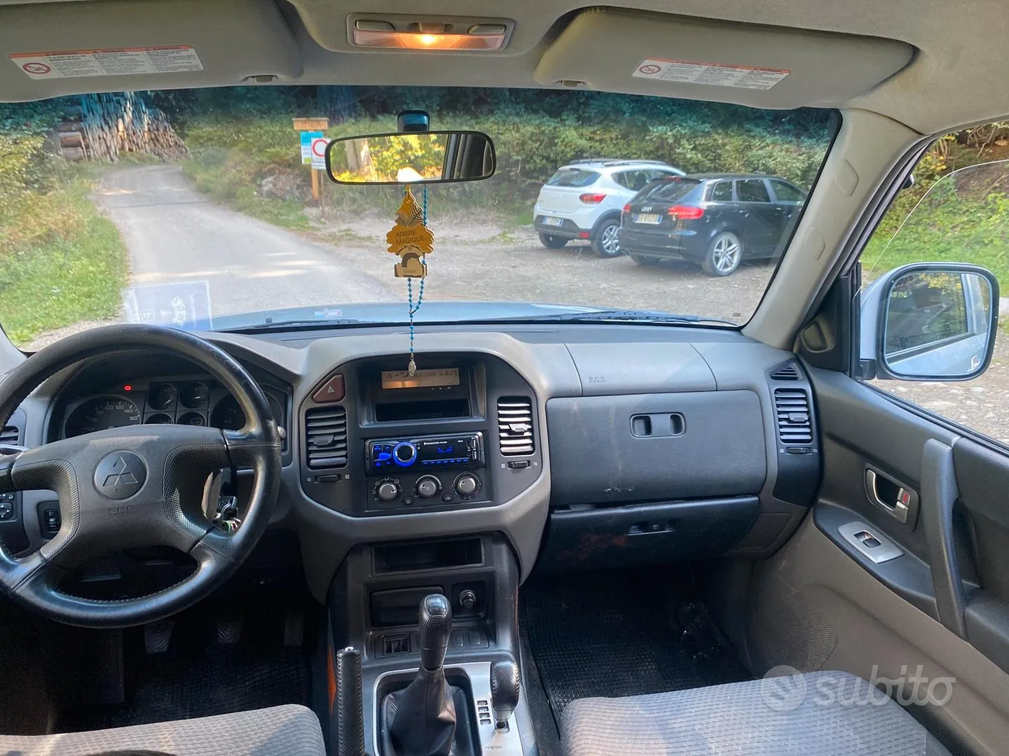 Mitsubishi Pajero 2004 photo 4