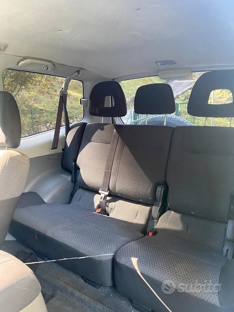 Mitsubishi Pajero 2004 photo 5