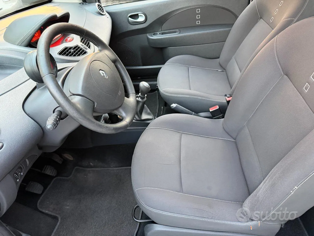 Renault Twingo 2010 photo 5