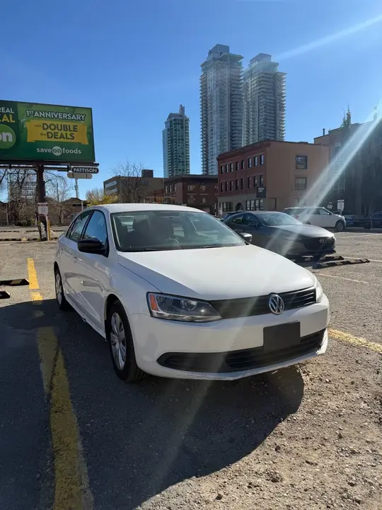 Volkswagen Jetta 2012 photo 2