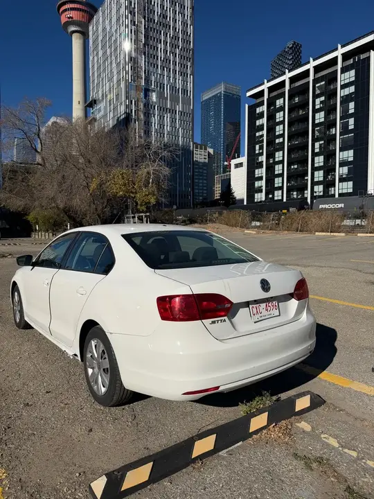Volkswagen Jetta 2012 photo 4
