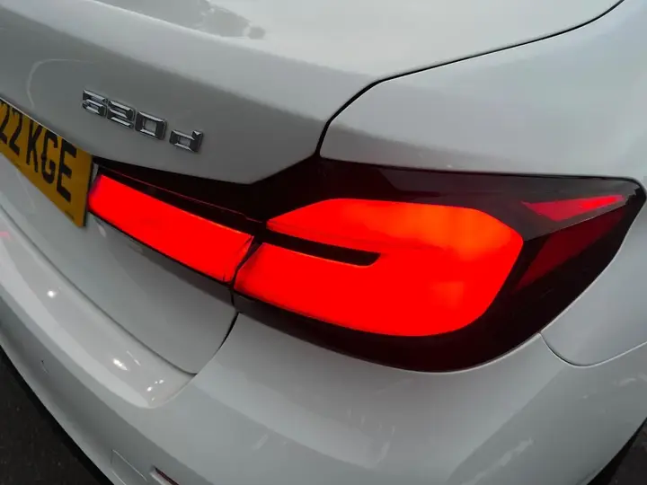 BMW 5 Series 2022 photo 5